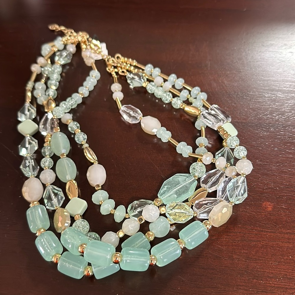 Ann Taylor stacked necklaces( brand new)